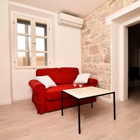 Small Escape Appartement